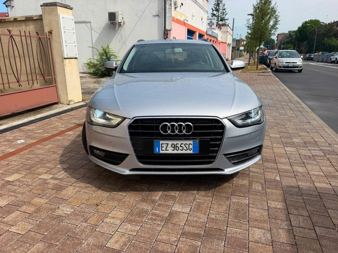 Audi A4 Avant 2.0 TDI clean diesel Business Plus