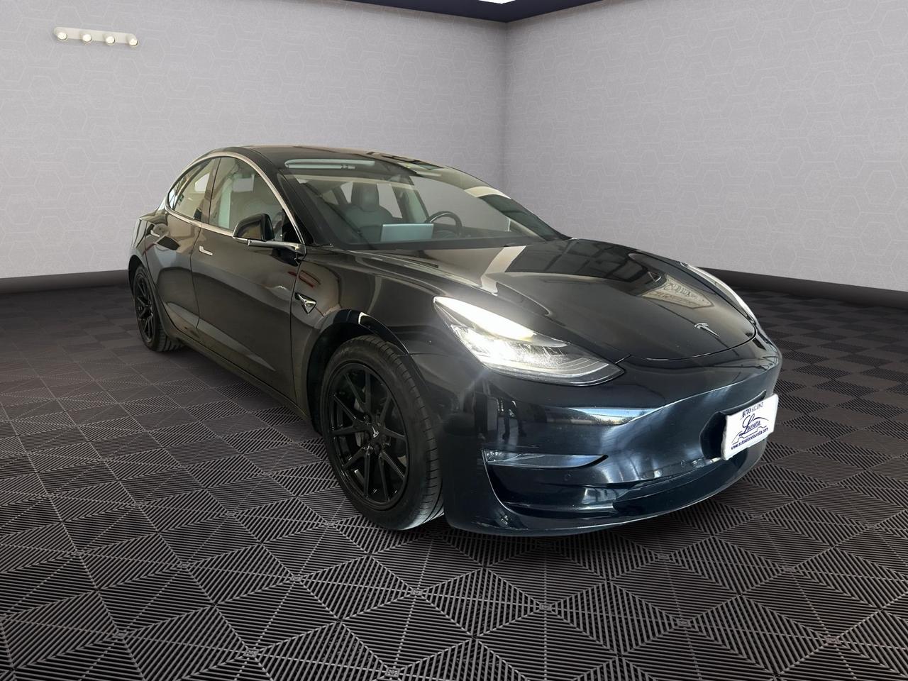 Tesla Model 3 Long Range Dual Motor AWD
