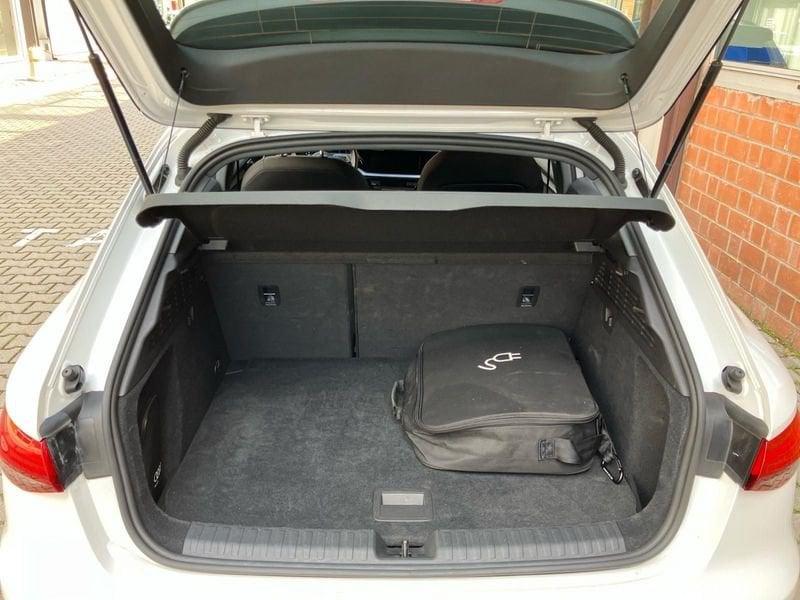 Audi A3 Sportback 40 TFSI e S tronic Business Advanced