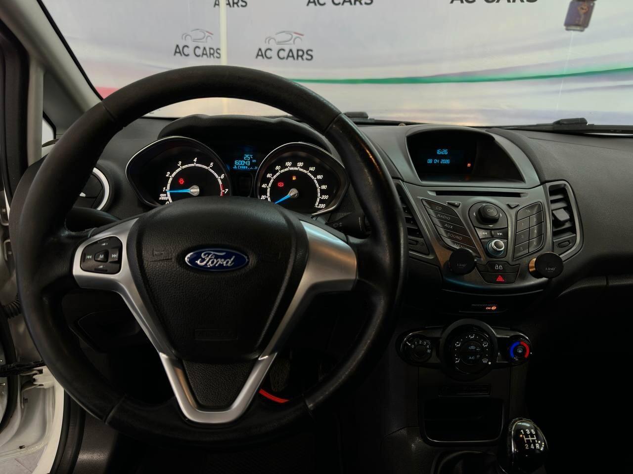 Ford Fiesta 1.0 80CV 5 porte Titanium