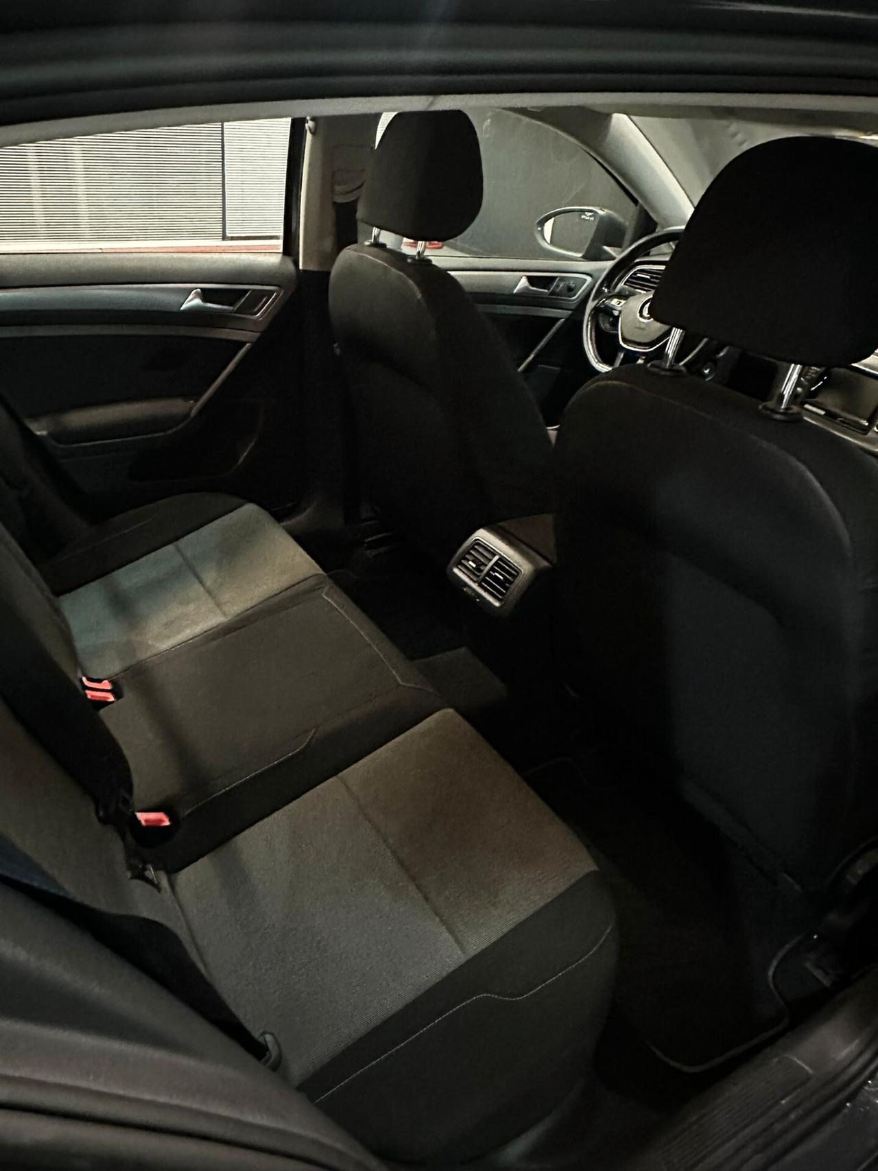 Volkswagen Golf 1.6 TDI 5p. Highline BlueMotion Technology