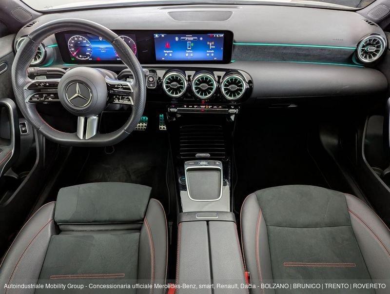 Mercedes-Benz Classe A 180D SEDAN PREMIUM AMG LINE AUTOMATIC "NEOPATENTATI"