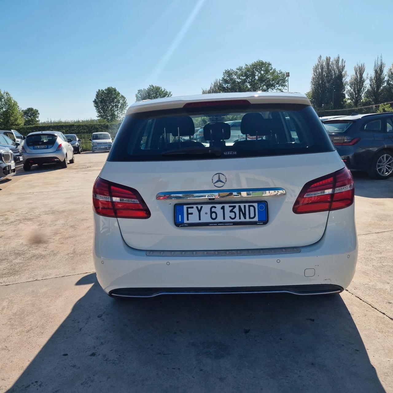 Mercedes-benz B 180 B 180 d Automatic Sport