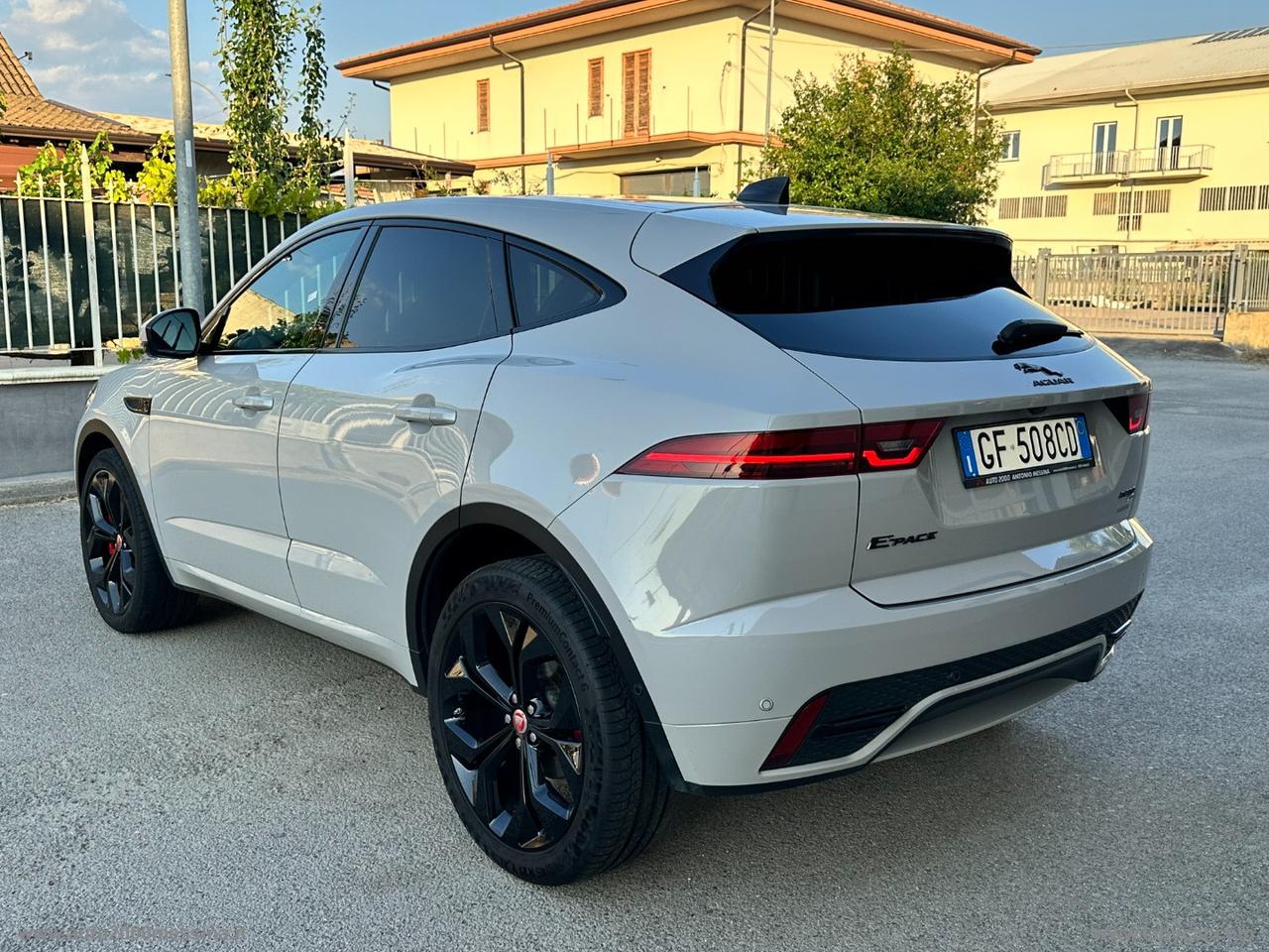 JAGUAR E-Pace 2.0D I4 204CV AWD Auto R-Dyn. S