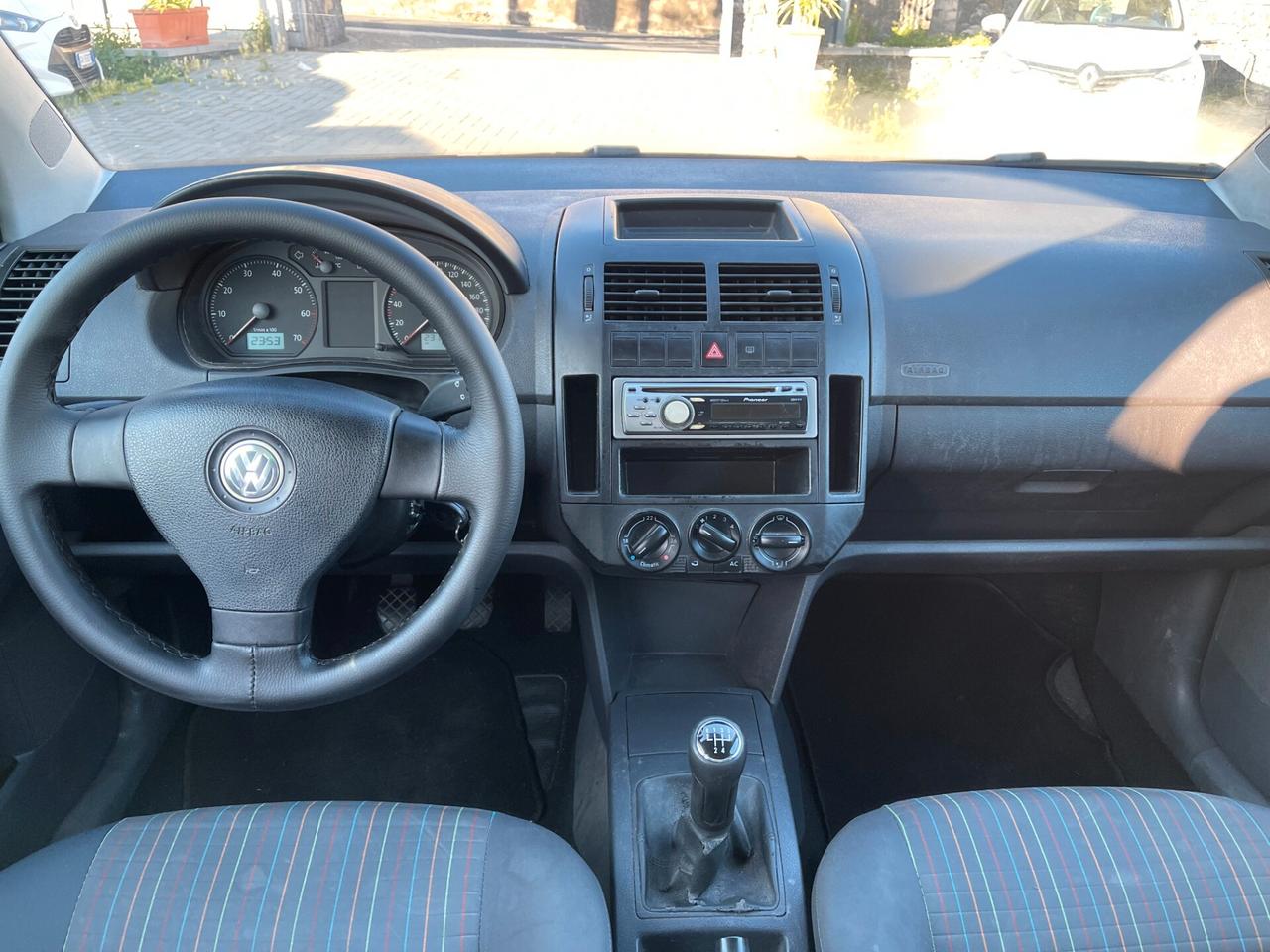 Volkswagen Polo 1.2 5p