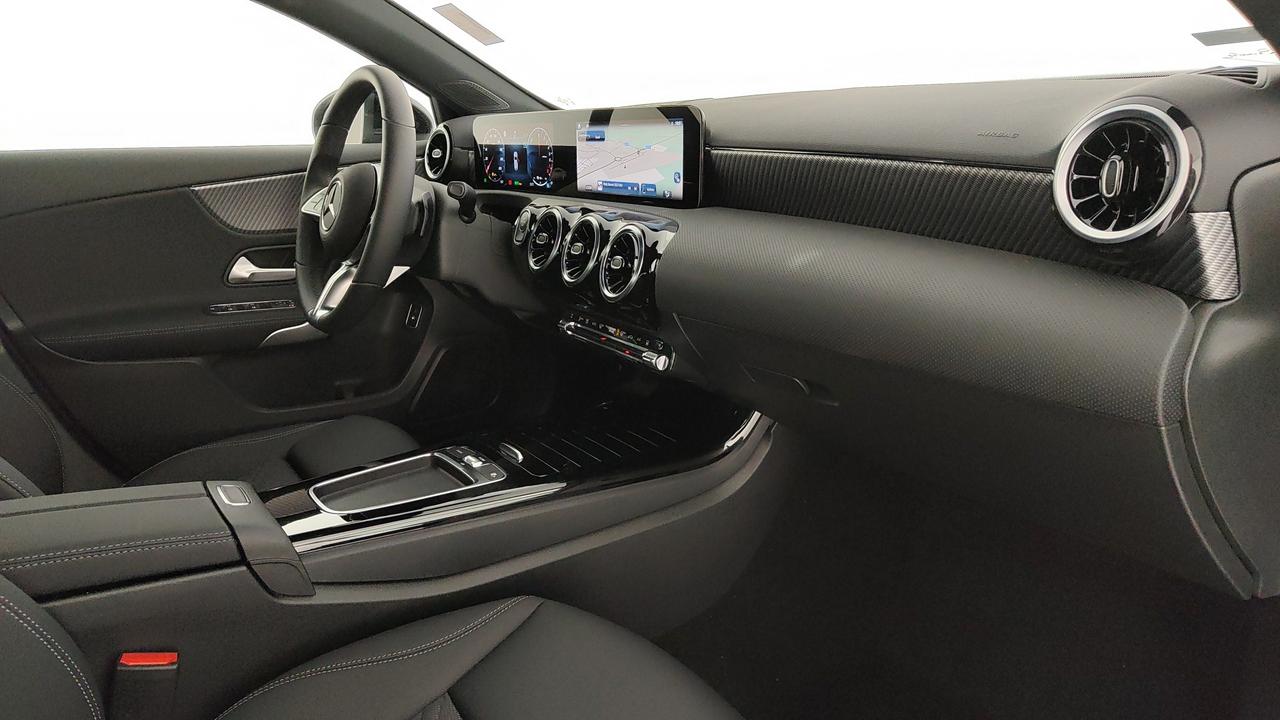 Mercedes-Benz A 250 e phev Progressive Advanced auto