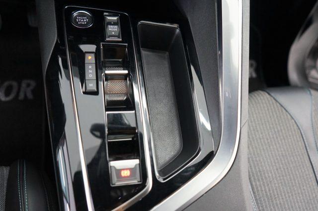 PEUGEOT 5008 BlueHDi 130 S&S EAT8 Allure Pack 7 Posti