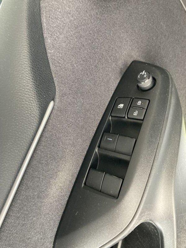 Toyota Yaris Hybrid Active MY24