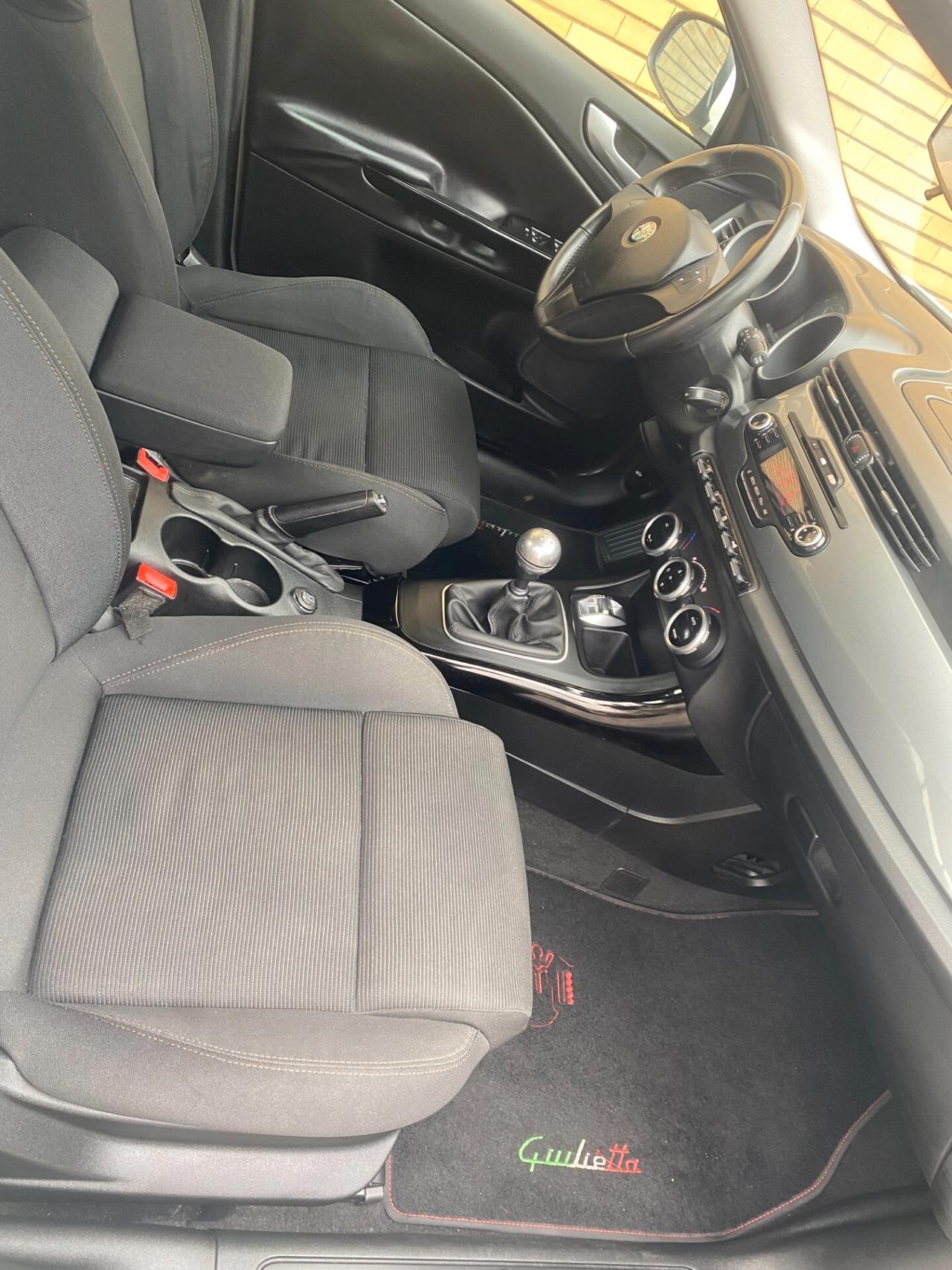 Alfa Romeo Giulietta 1.4 Turbo 120 CV Distinctive
