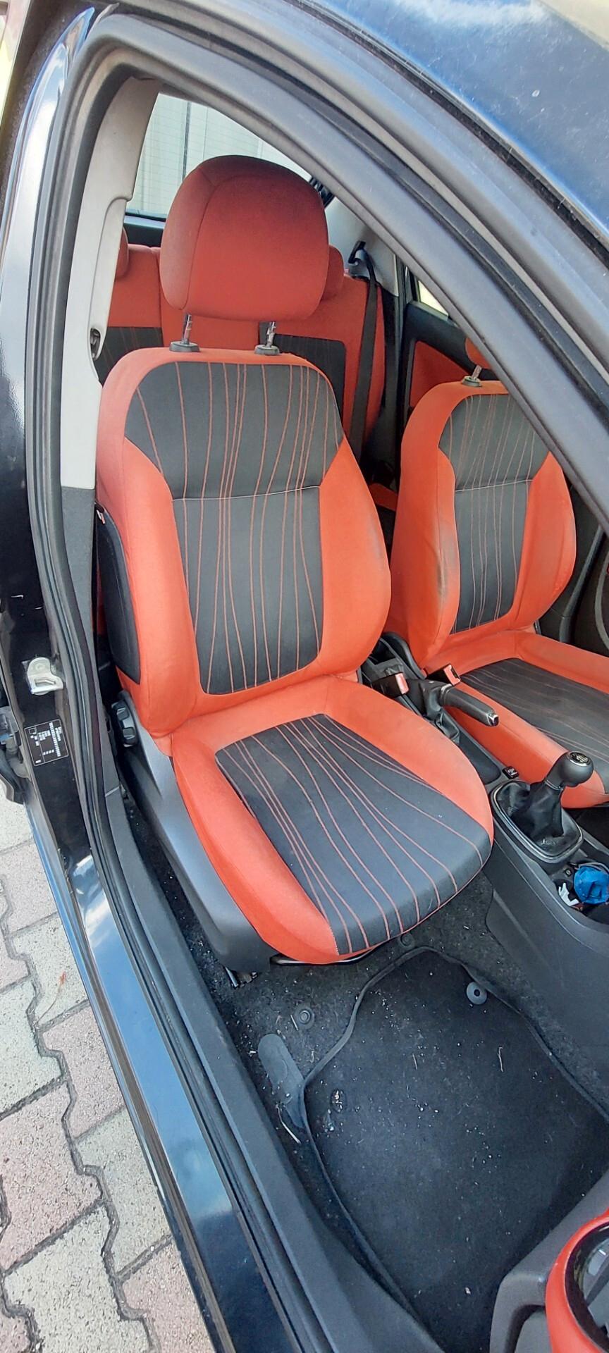 CORSA 1,2 GPL DI SERIE SCADENZA 2029 AUX LEGA MOTORE IMPECCABILE X NEOPATENTATI