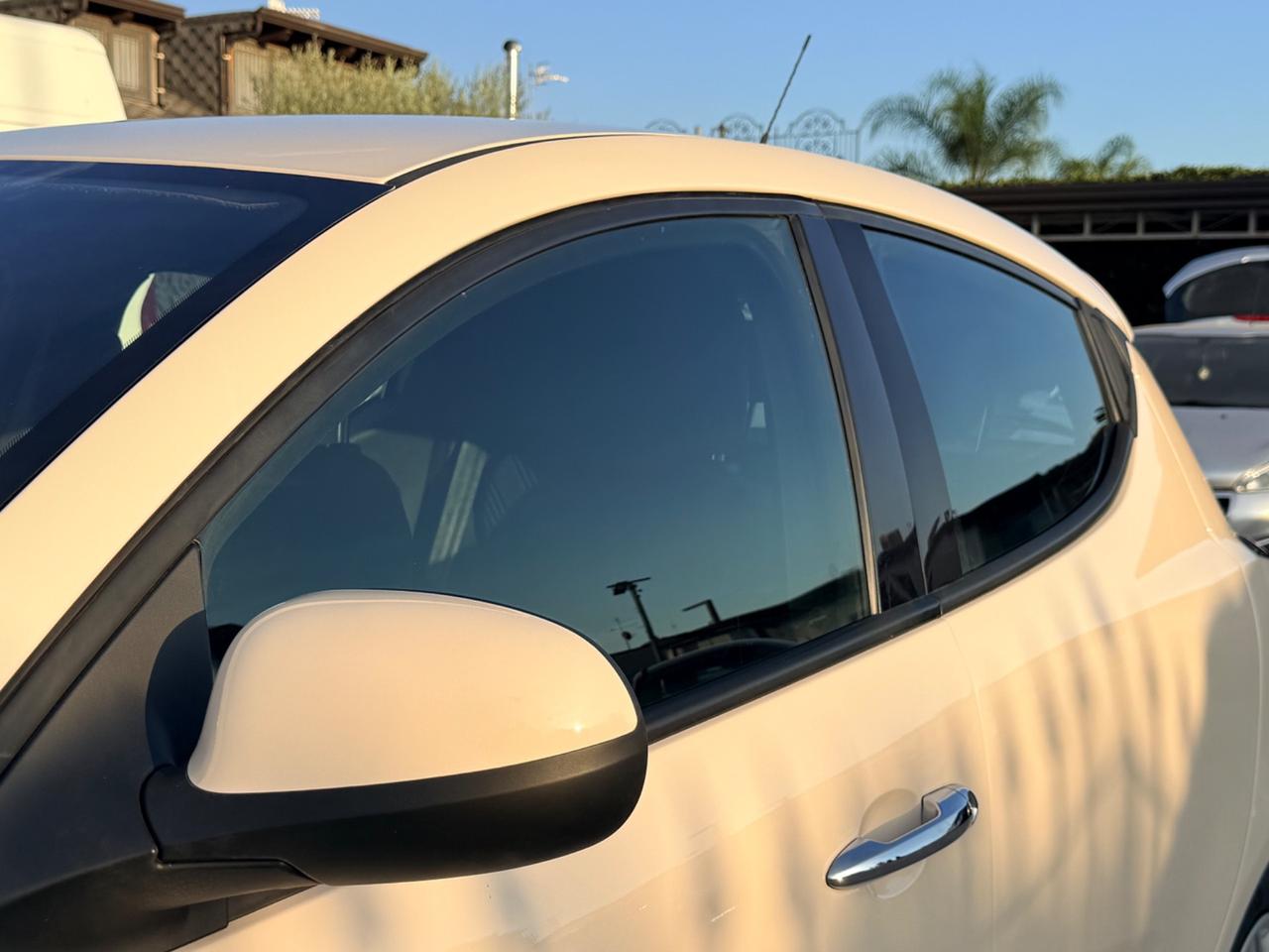 Lancia Ypsilon 1.2 Benz/Gpl 69 CV 5 porte Gold