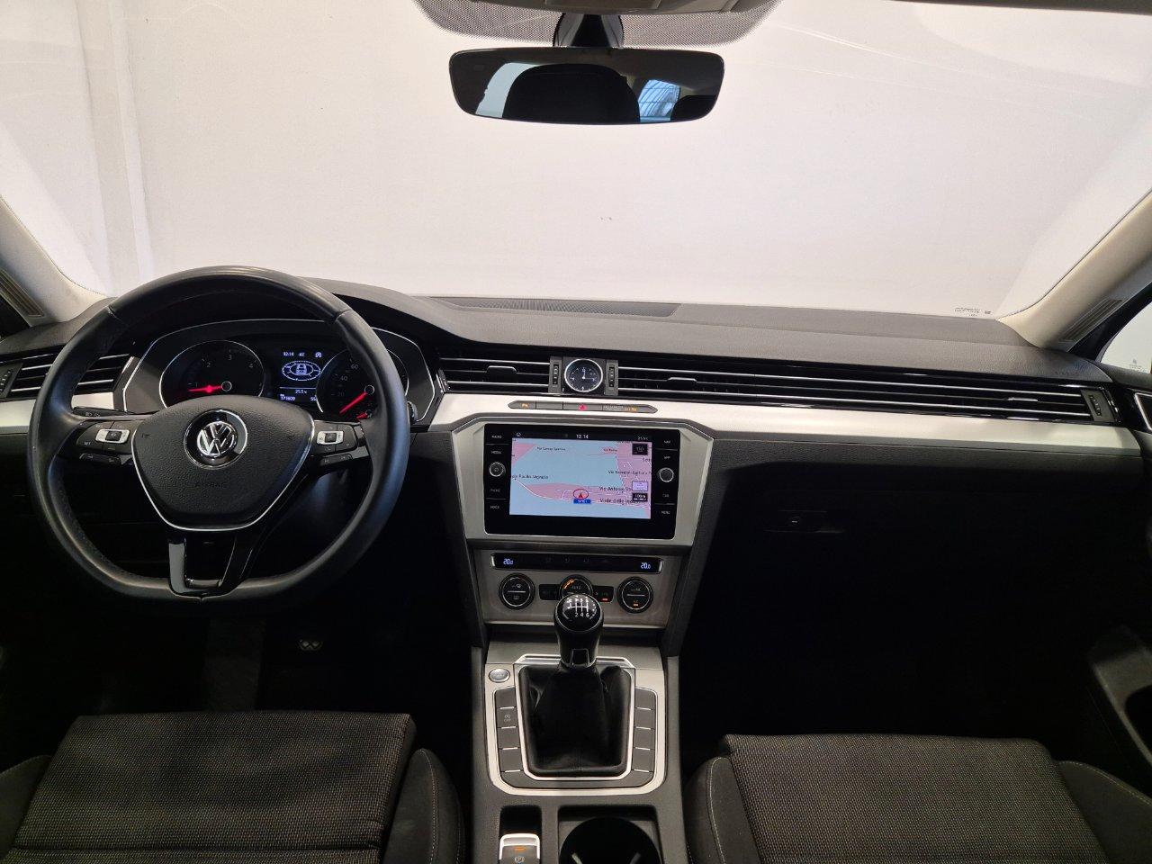 Volkswagen Passat Variant 1.6 tdi Business 120cv - NEOPATENTATI - ACC/Lim - Carplay - Sens. Park.