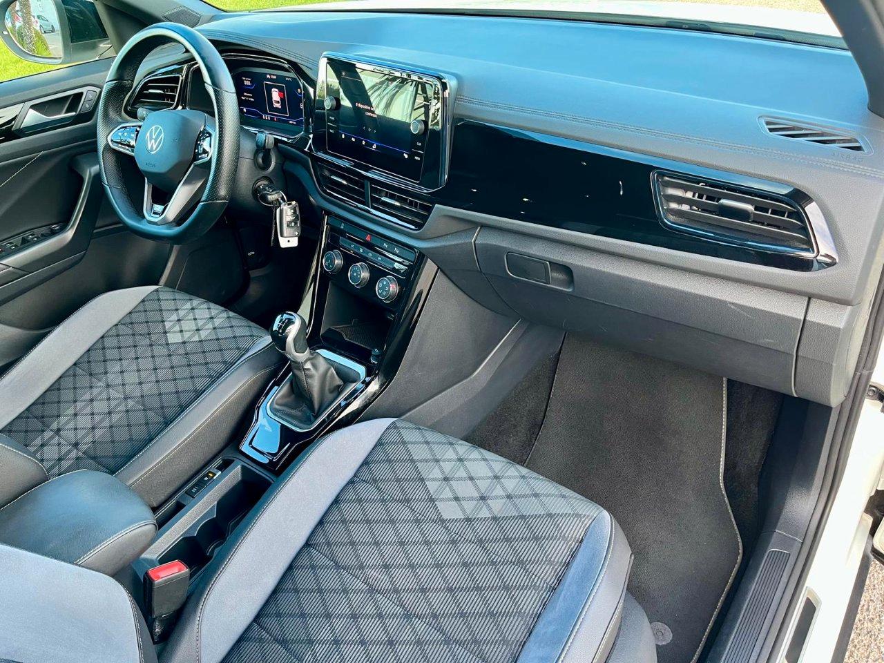 Volkswagen T-Roc 1.0 tsi R-Line 110cv