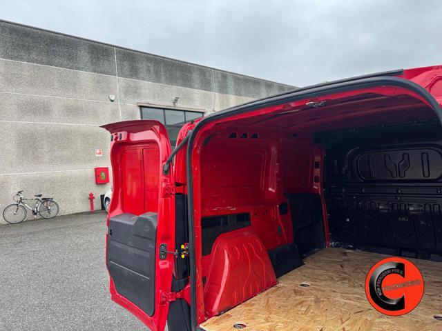 FIAT Doblo 1.4 N.P(PL-TN-L2H1)3 POSTI MAXI-BENZINA METANO-