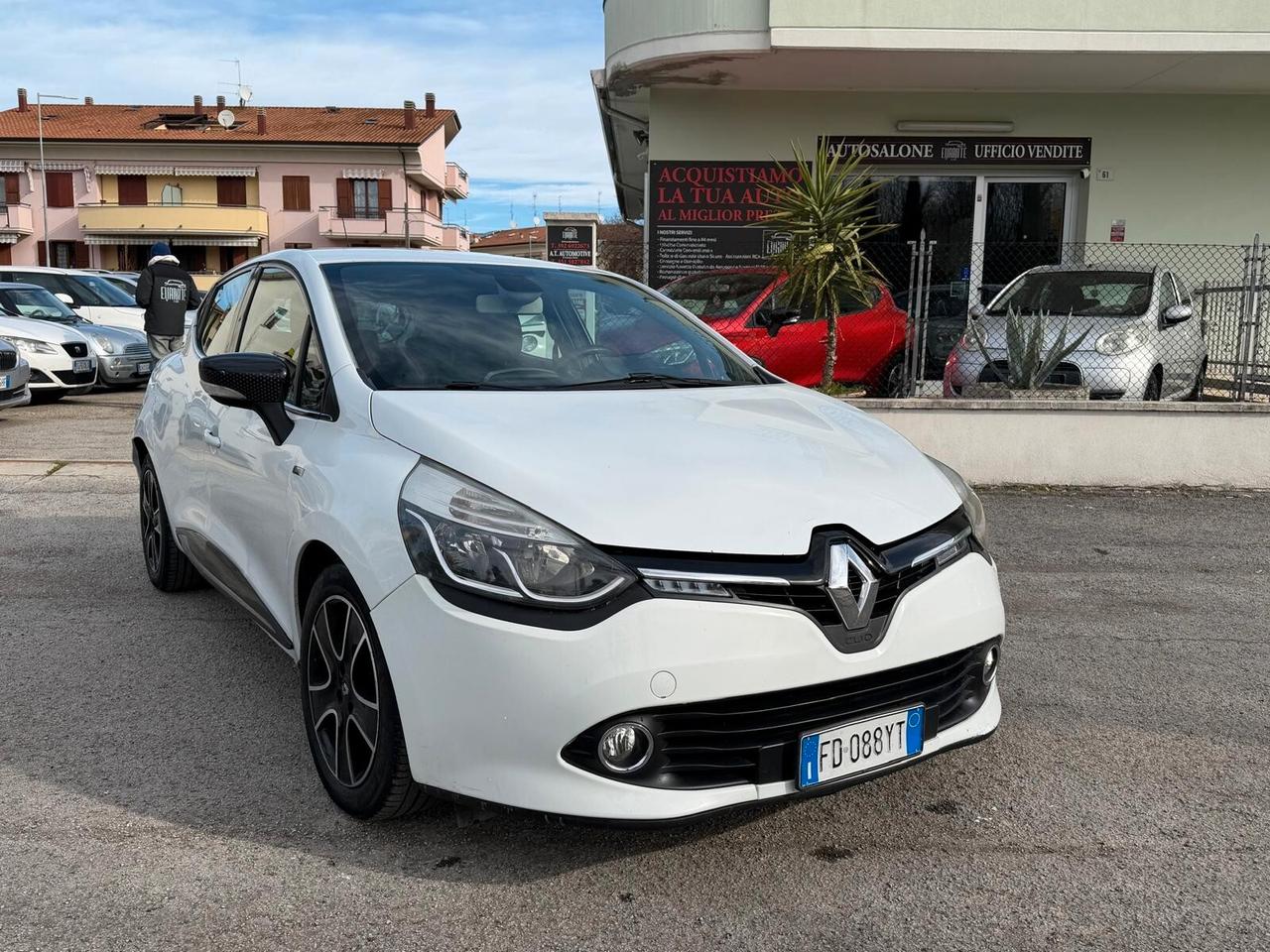 Renault Clio dCi 8V 90 CV Start&Stop 5 porte Energy Duel