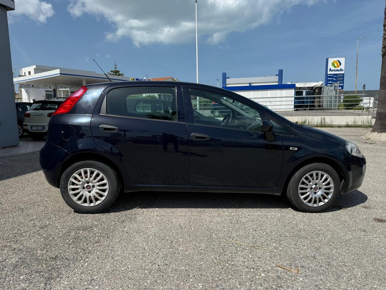 Fiat Punto 1.4 8V 5 porte Easypower Street