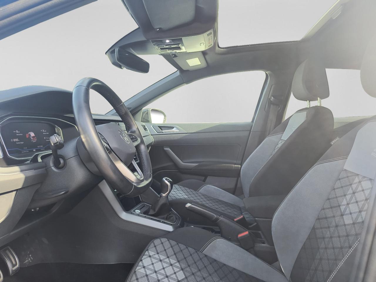 VOLKSWAGEN Taigo R-Line 1.0 TSI 81 kW (110 CV) Manuale
