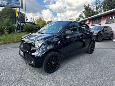Smart ForFour 70 1.0 twinamic NIGHT EDITION NESSUN OBBLIGO FINANZIARIO PERMUTE GARANZIA
