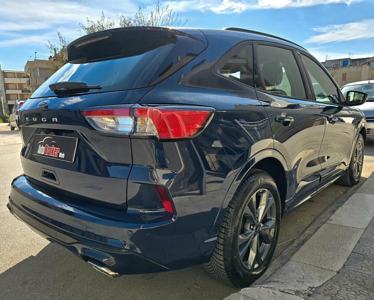 Ford Kuga 2.0 EcoBlue 120 CV aut. ST-Line-IVA 22%
