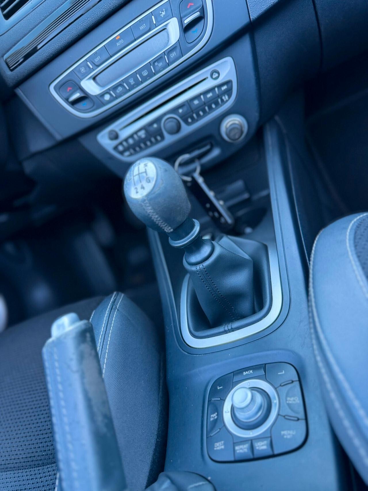 Renault Megane Mégane C-C 1.5 dCi 110CV Floride