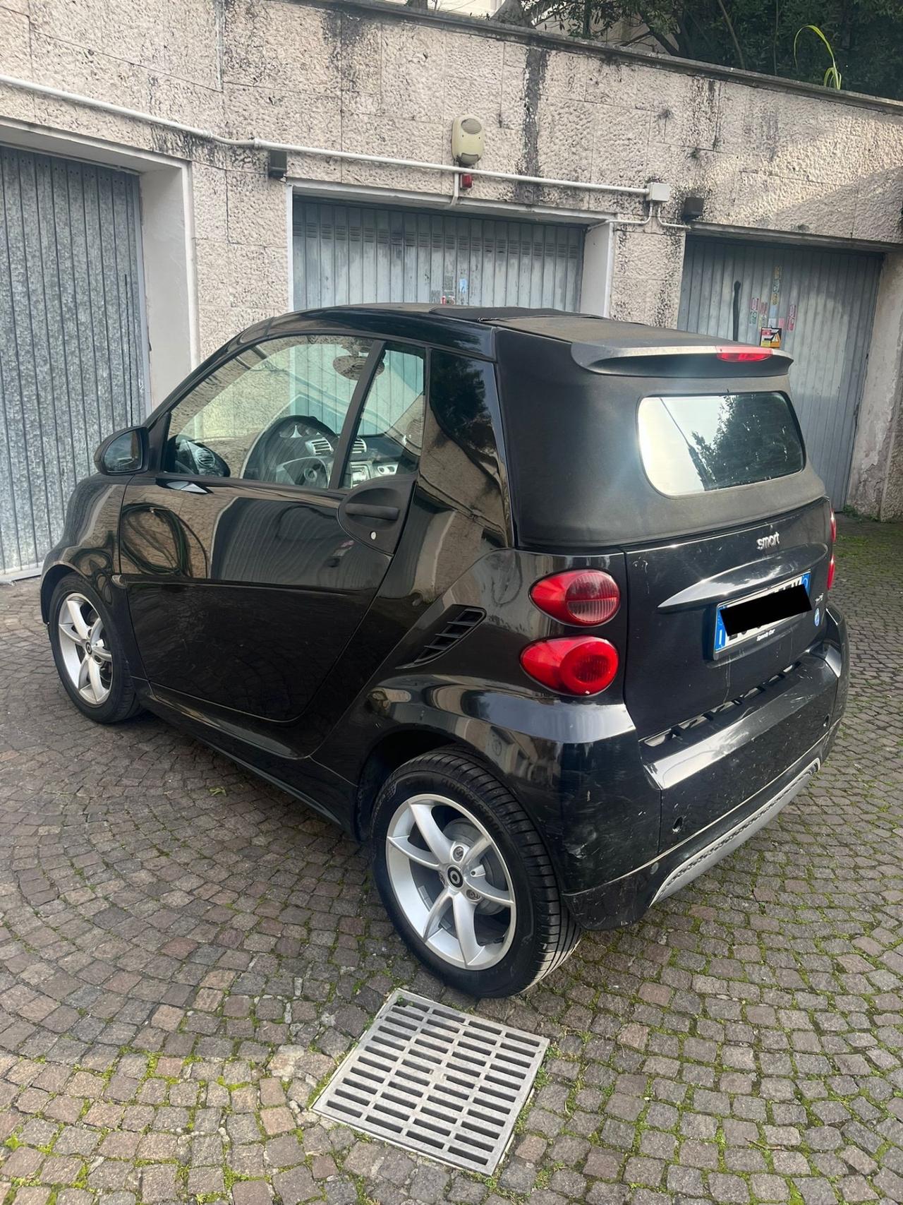 Smart ForTwo 1000 52 kW MHD cabrio passion