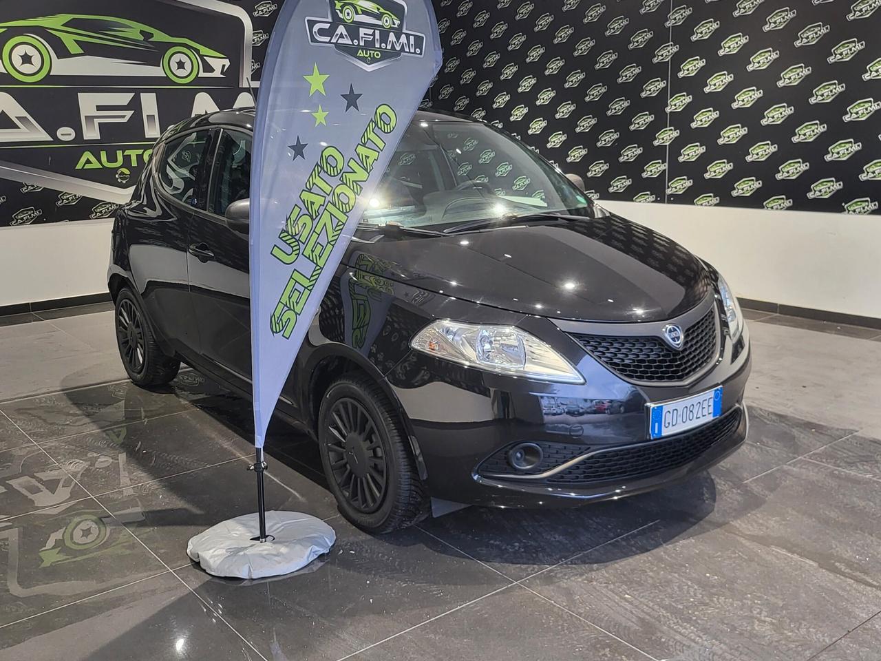 Lancia Ypsilon - 2020 1.2 69 CV Elefantino Blu