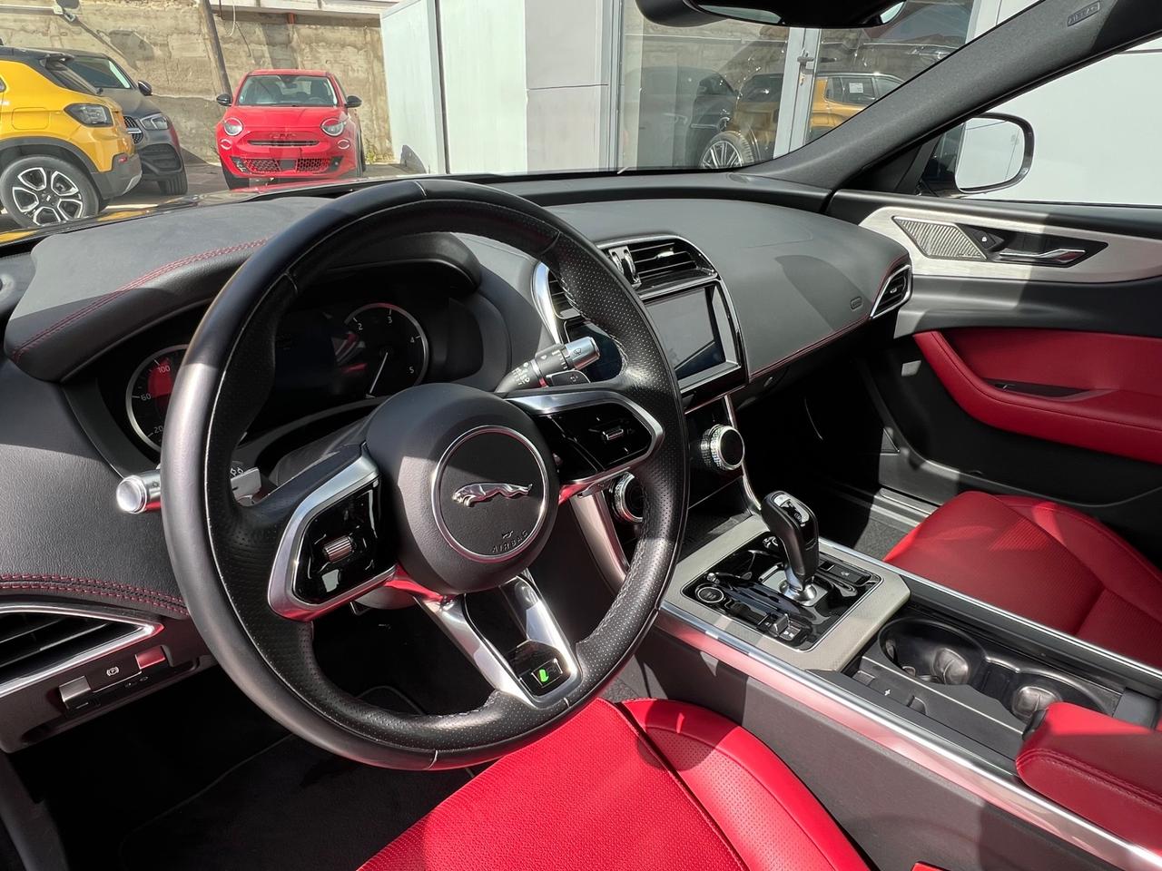 Jaguar XE 2.0d R-Dynamic S possibilità noleggio noscoring