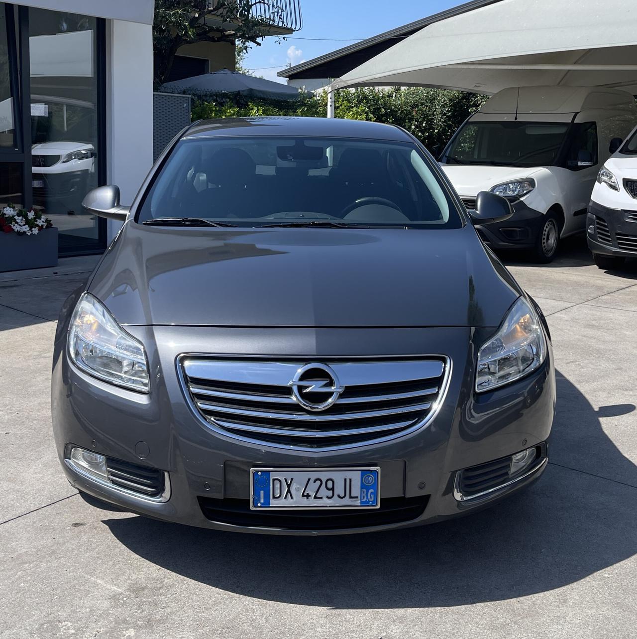 Opel Insignia 2.0 CDTI 4 porte