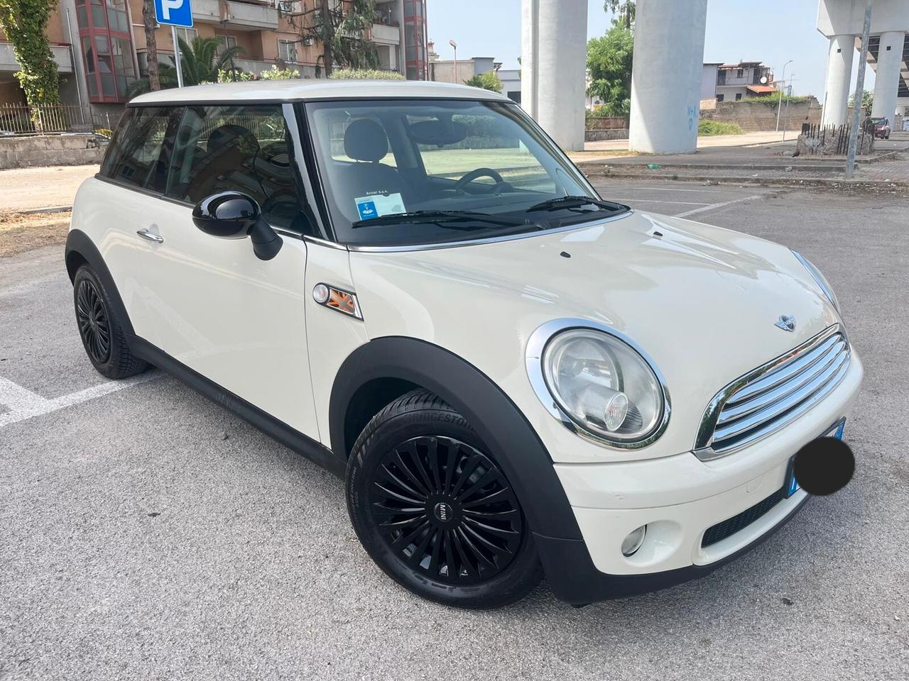 Mini 1.4 BENZ/ 75CV 16V "Ray" COME NUOVA!