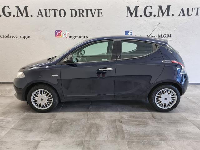 LANCIA Ypsilon 1.2 69 CV 5 porte Silver