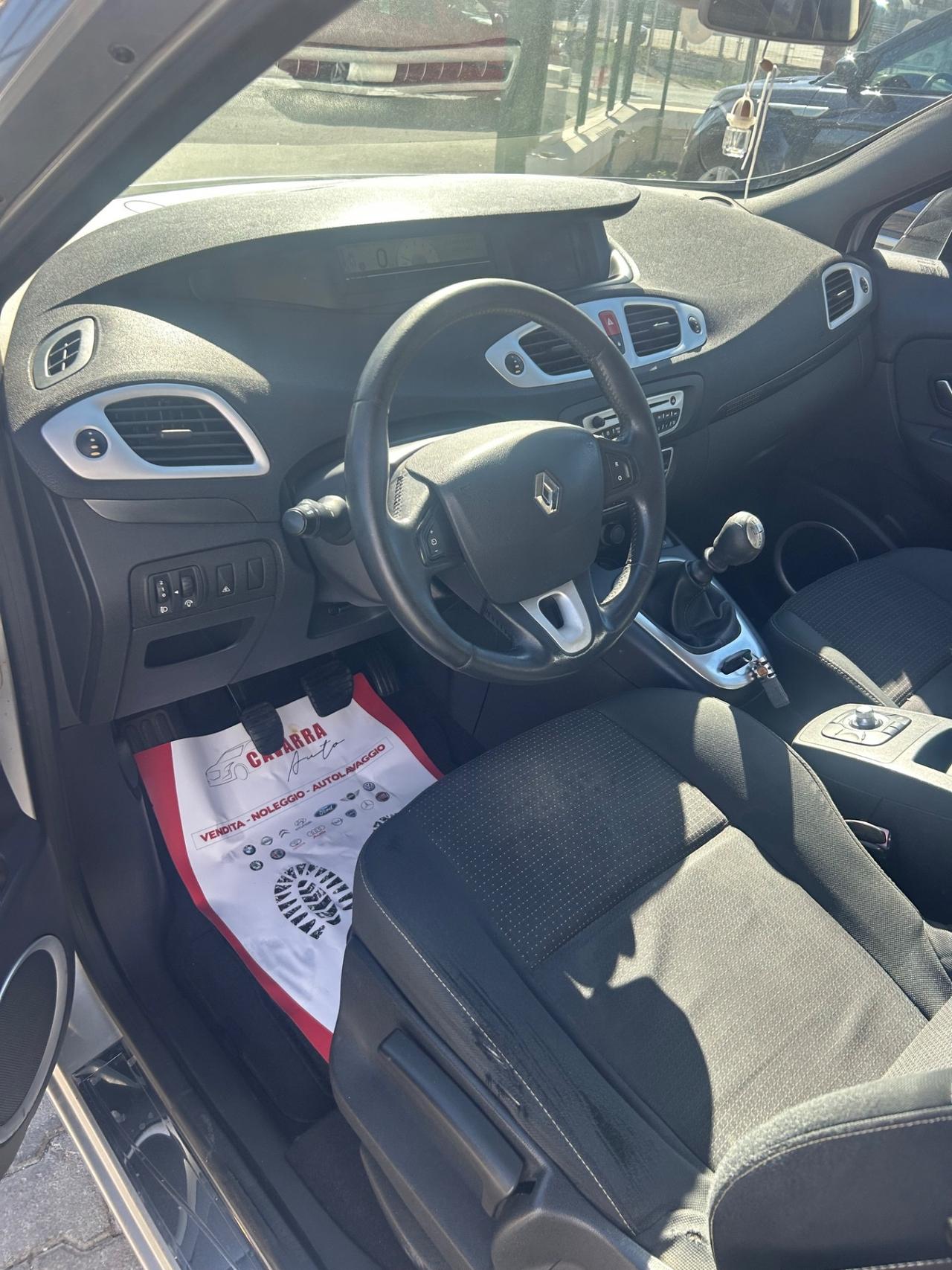 Renault Scenic Scénic 1.5 dCi 110CV Dynamique