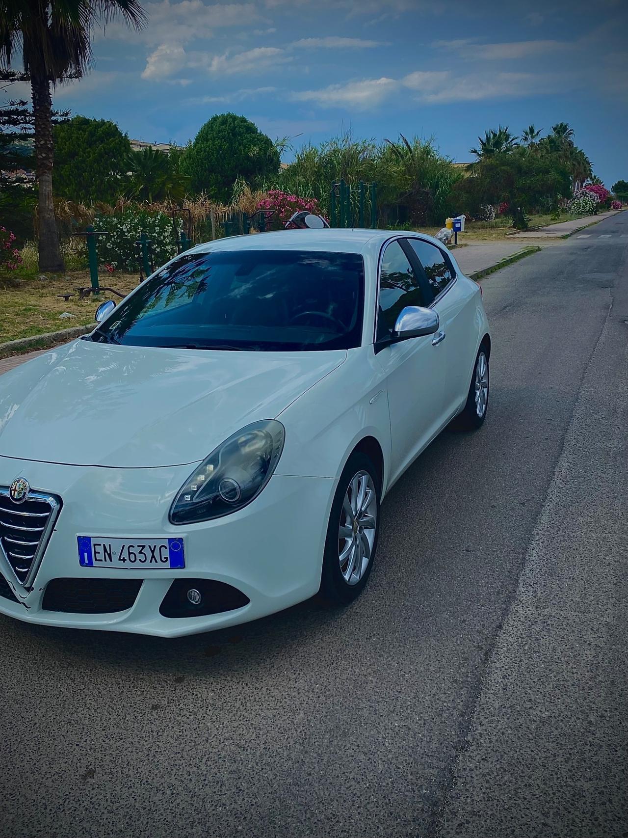 Alfa Romeo Giulietta 1.6 JTDm-2 105 CV Distinctive
