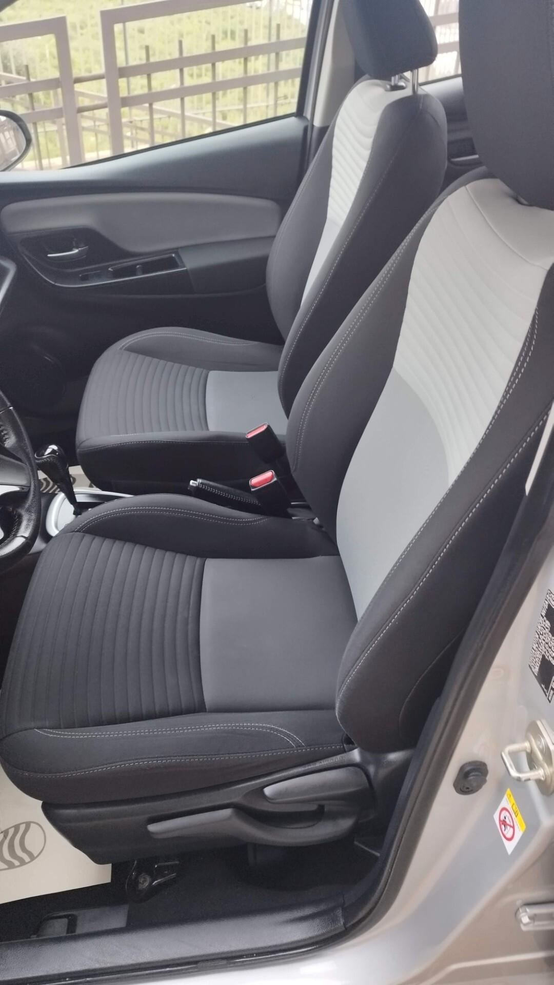 Toyota Yaris 1.5 Hybrid 5 porte Active