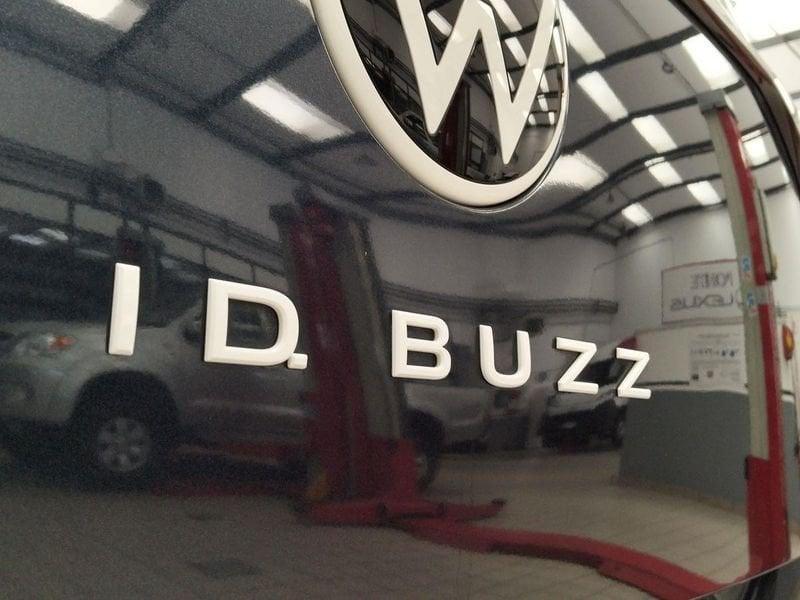 Volkswagen ID.Buzz 82 kWh Pro+ auto