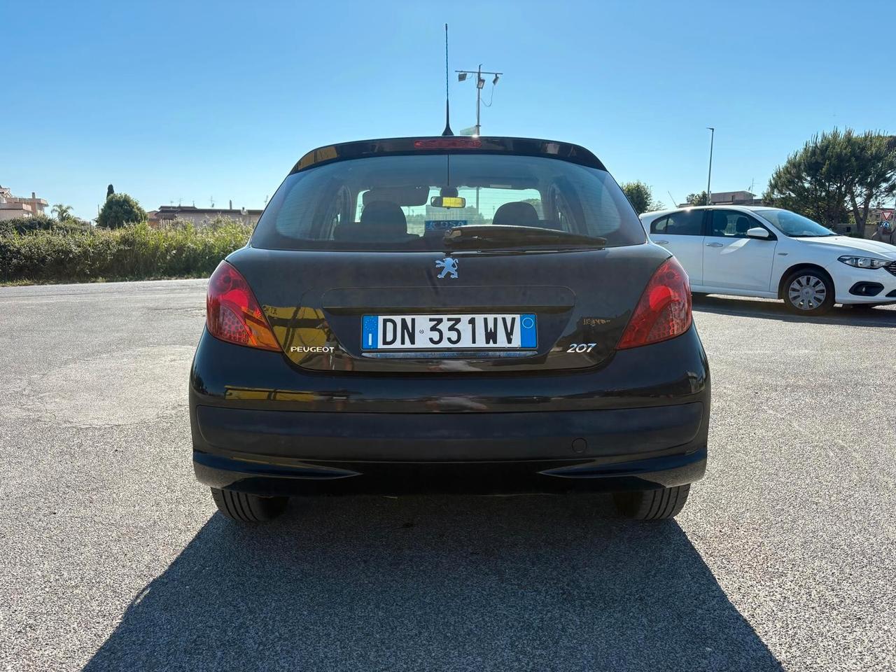 Peugeot 207 1.4 HDi 70CV 5p. ONE Line