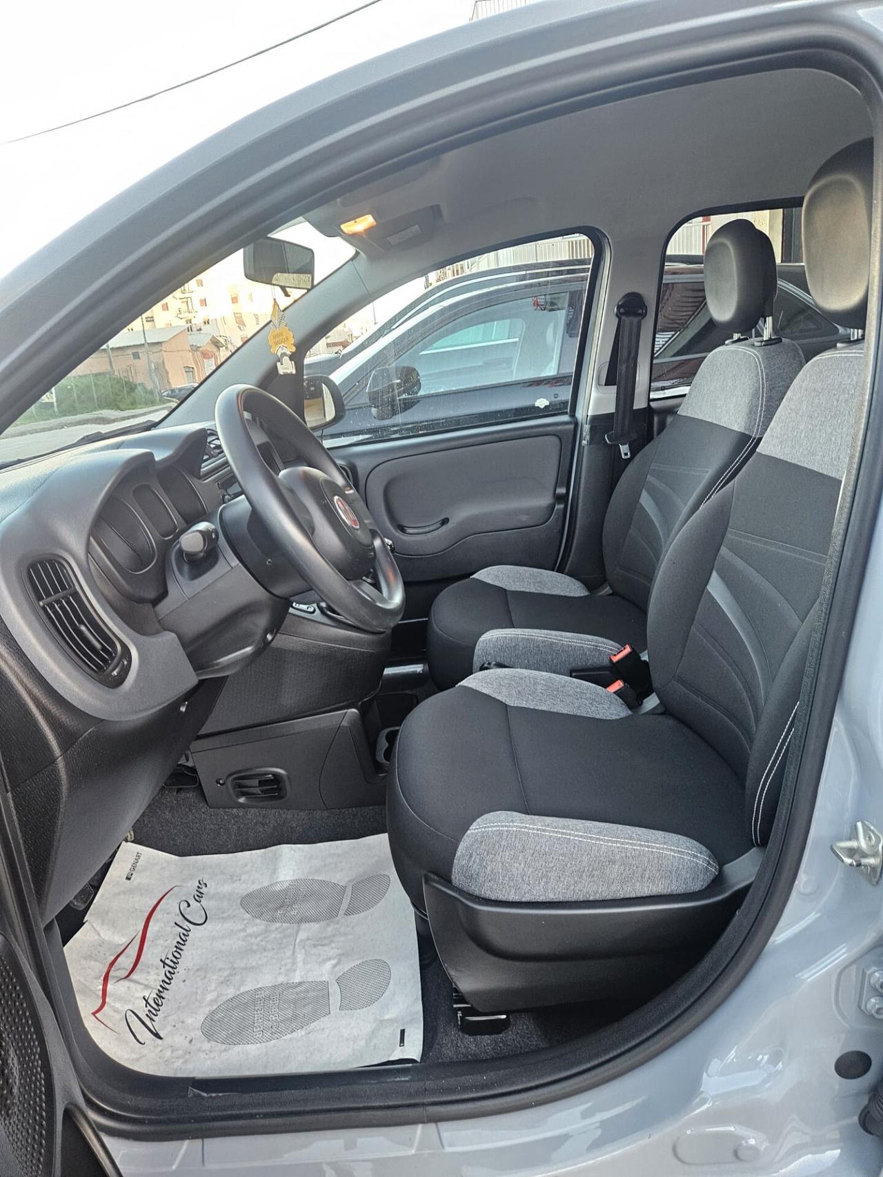 Fiat Panda 1.0 benzina Hybrid firefly 70cv