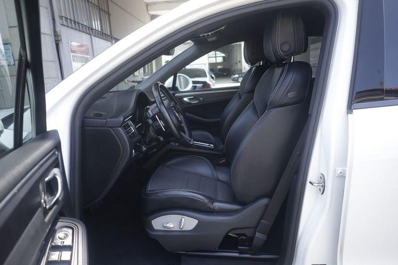 Porsche Macan Porsche Macan 2.0 T 195KW ANNO 2023