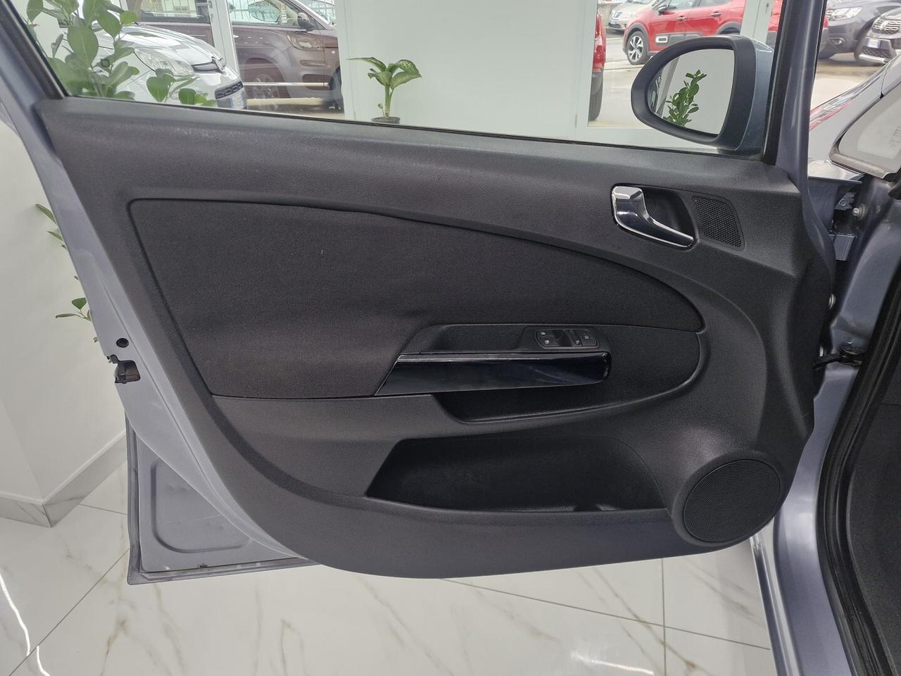 OPEL CORSA 1.2 BENZINA 80cv COSMO 72000KM ORIGINAL