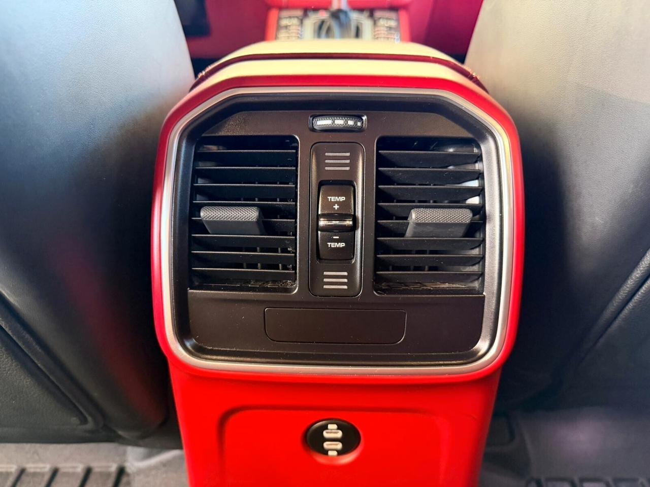 Porsche Macan 2.0 245CV PDK