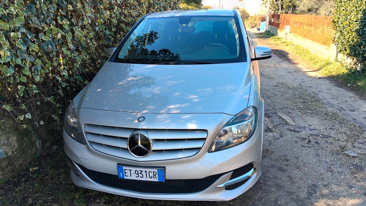 Mercedes-benz B 150 200 c Executive