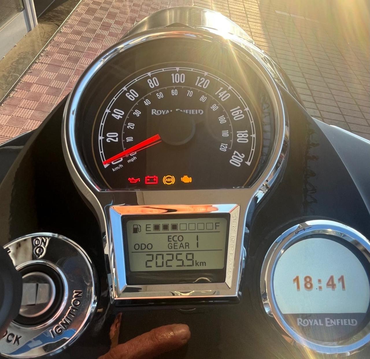 Royal Enfield Classic 650 Cromo