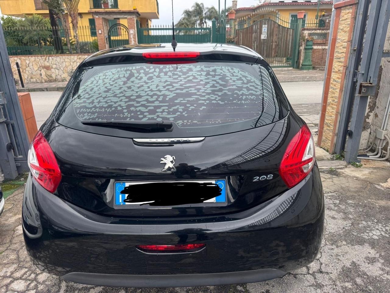 Peugeot 208 1.4 HDi 68 CV 5 porte Anno 2016