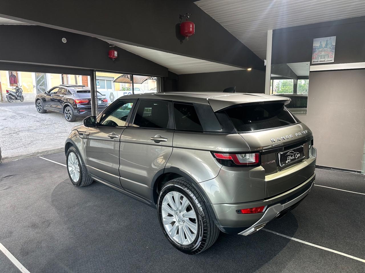 Land Rover Range Evoque 2.0 TD4 150 CV 5p. SE Dynamic