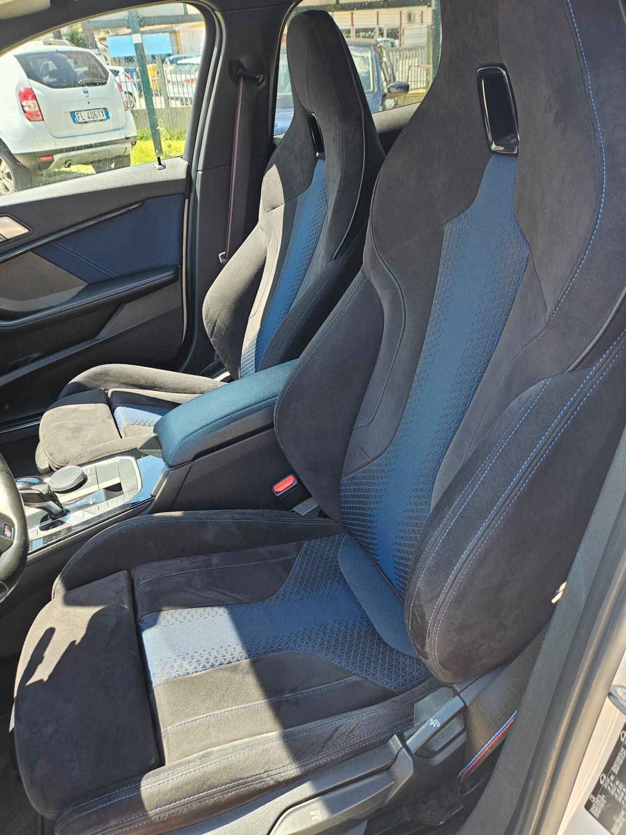 Bmw 118 118d 5p. Msport