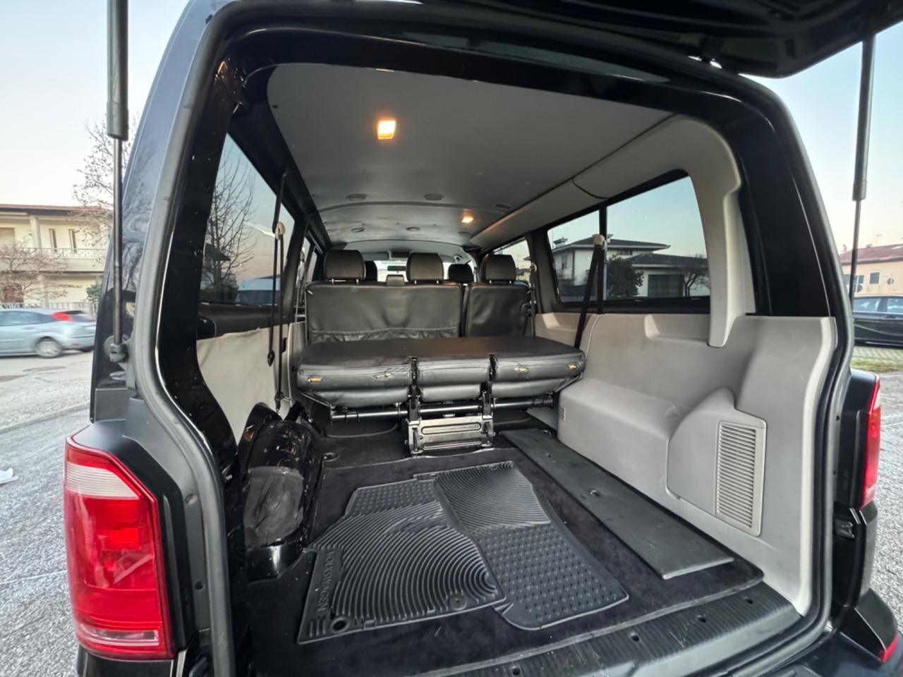 Volkswagen Transporter 2.0 TDI 150CV DSG PC Kombi