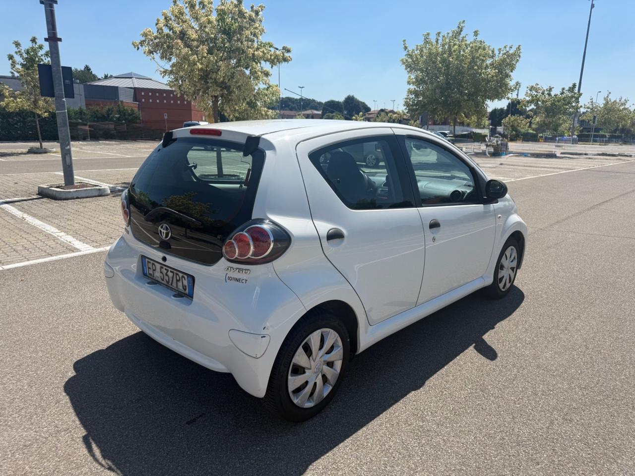 Toyota Aygo 1.0 12V VVT-i 5 porte 68Cv*Navi*Neopatentati