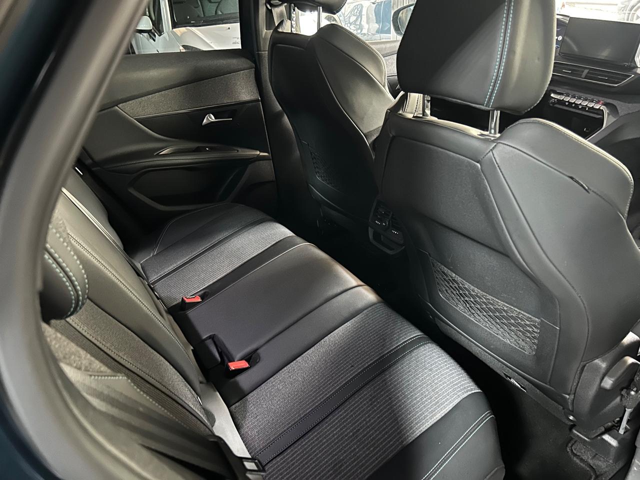 Peugeot 3008 BlueHDi 130 S&S Allure Pack