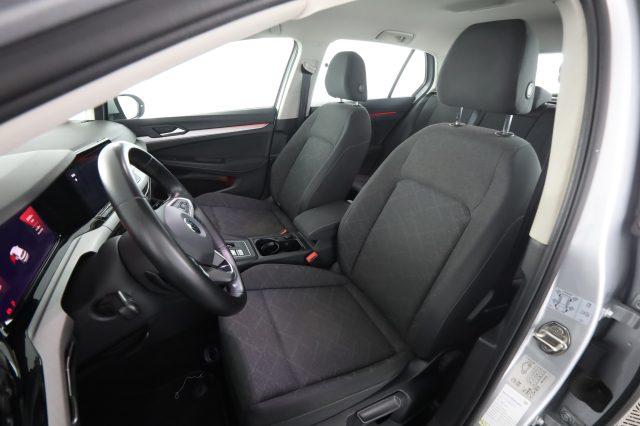 VOLKSWAGEN Golf Golf 1.0 eTSI EVO DSG Life