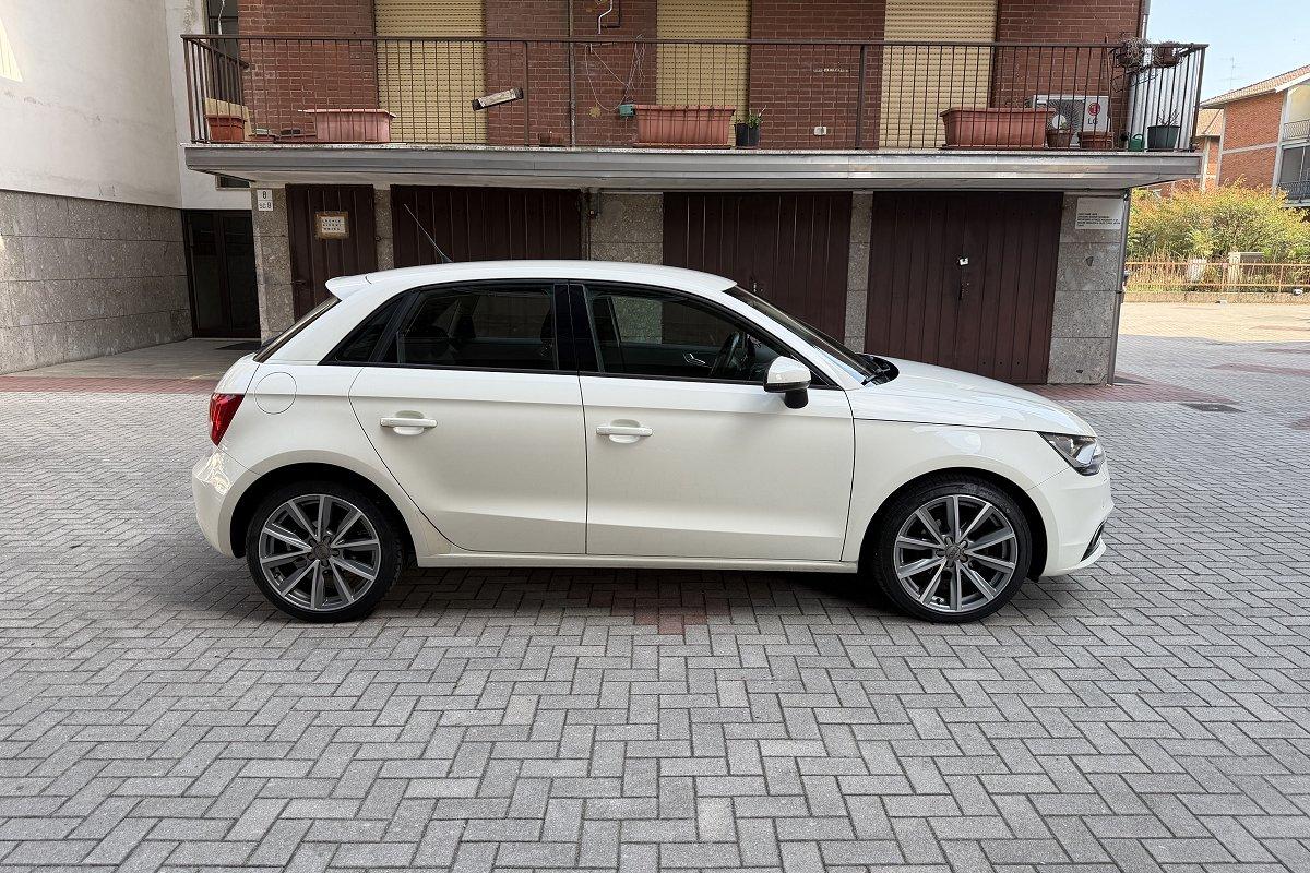 AUDI A1 SPB 1.6 TDI S tronic Ambition