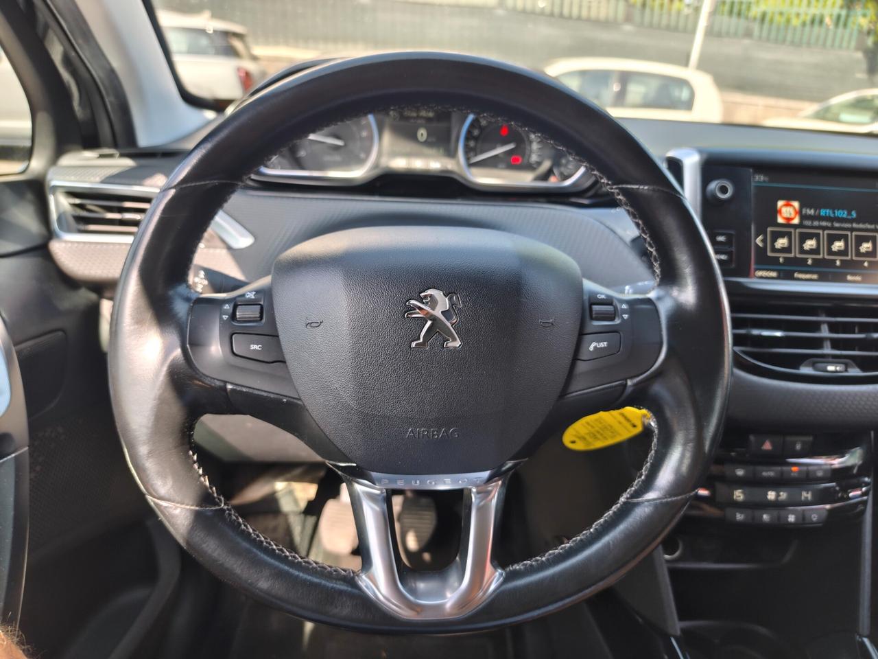 Peugeot 2008 BlueHDi 120 S&S Black Matt
